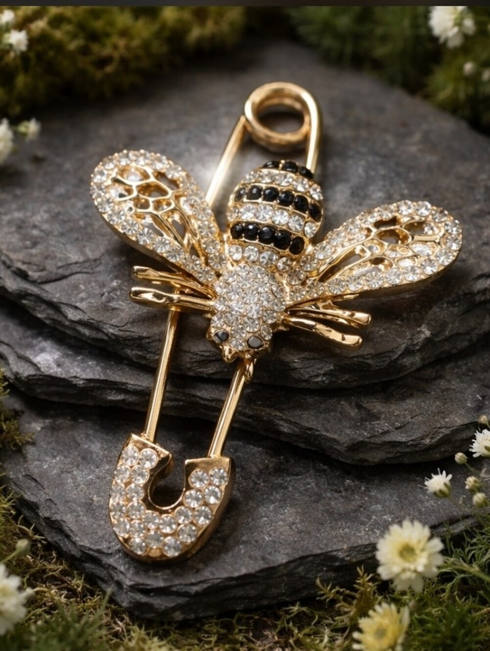 Gold Vee Brooch Pin - Elegant Women’s Jewelry